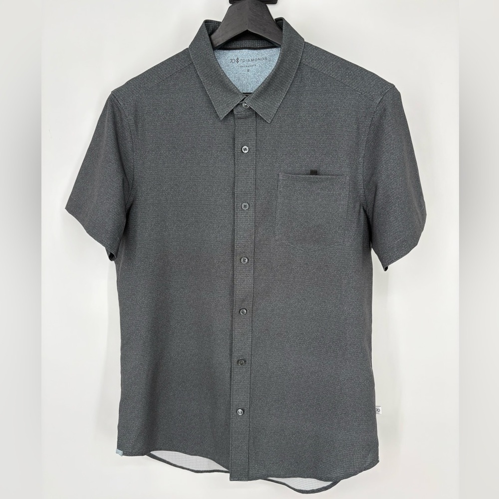 7 Diamonds Oxygenate Short Sleeve Button-Up Shirt